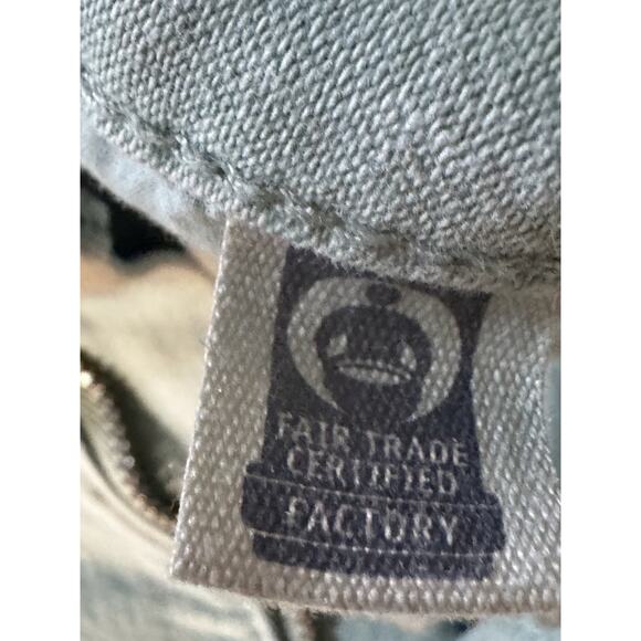 🩵🩵Universal Thread Women's Green Straight Leg Mid Rise Skinny, 2🩵🩵 - Picture 7 of 7